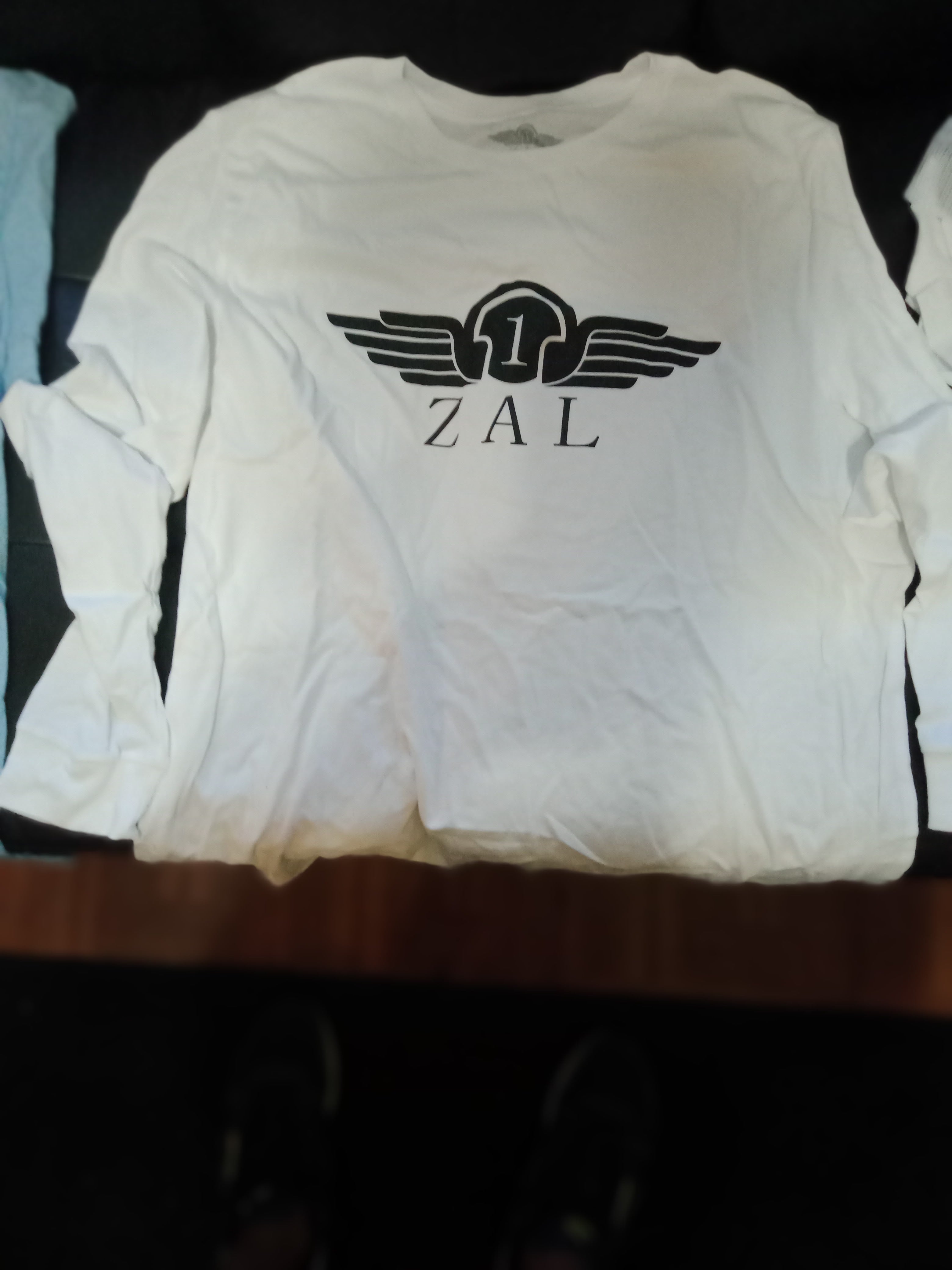 Long sleeve t-shirt